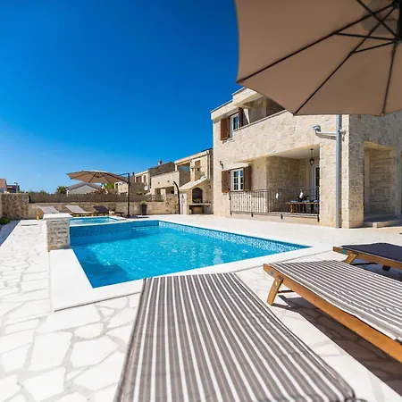 Rea 1 With Heated Pool Villa Privlaka (Zadar)