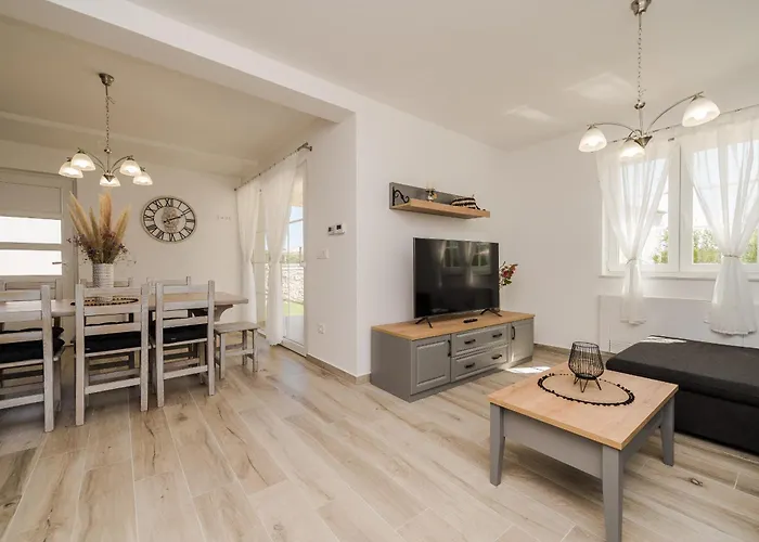 Rea 1 With Heated Pool Villa Privlaka (Zadar)